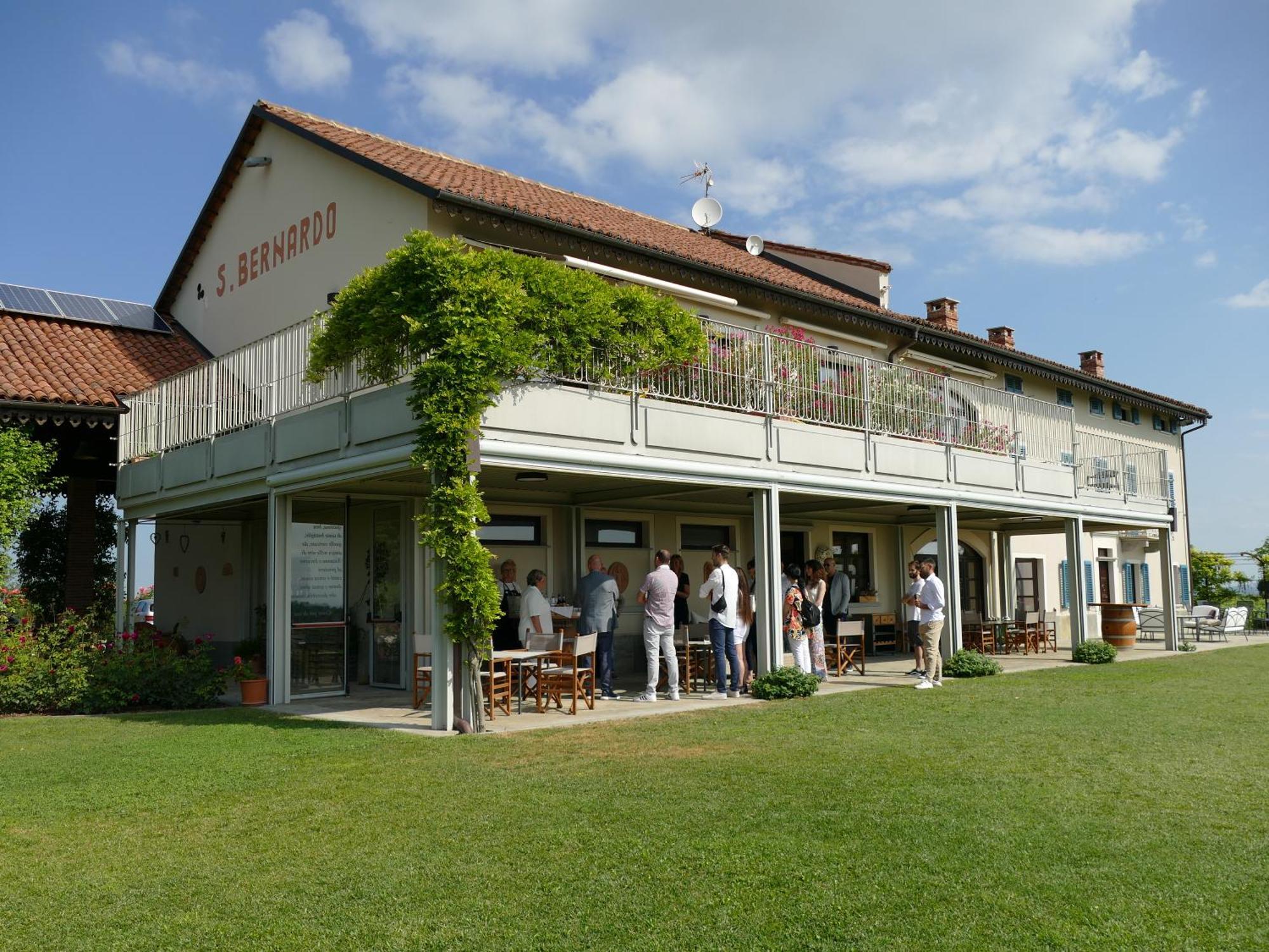 Braida Wine Resort Rocchetta Tanaro Extérieur photo